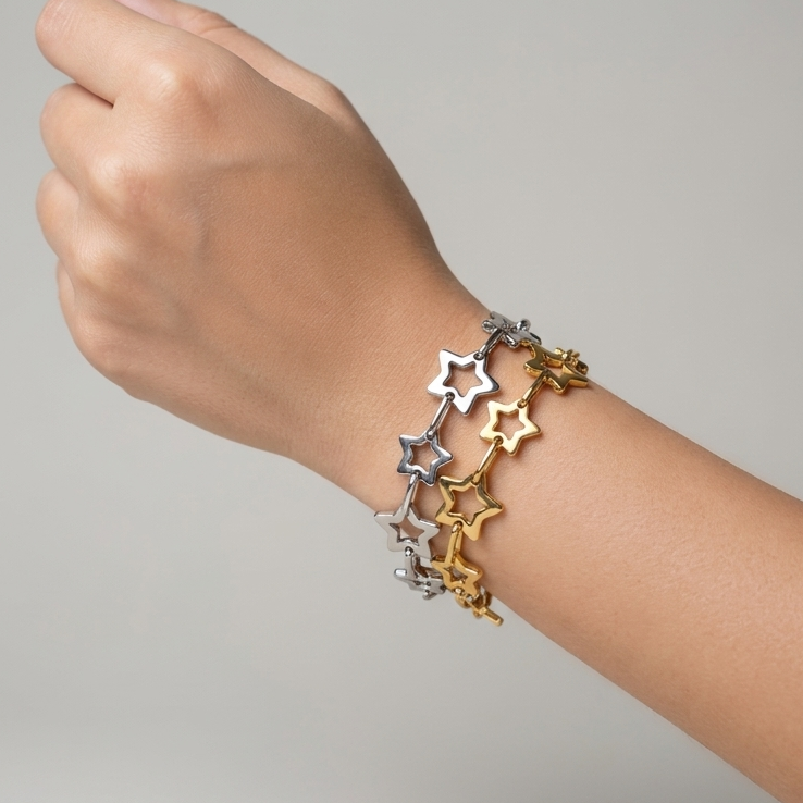 Star Bracelet available on gold and silver, 