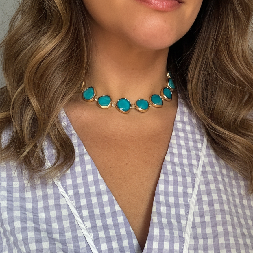 Beaded Turquoise Choker with Gold Accents – Close-Up